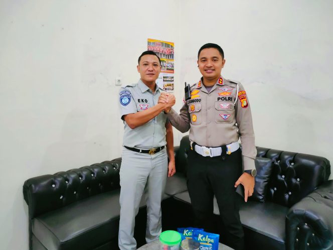
					Bersama Berkolaborasi Dalam Penanganan Korban Kecelakaan Lalu Lintas  Dan Pencegahan Kecelakaan